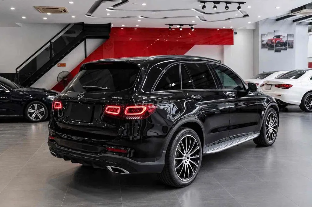 Mercedes-Benz Glc 300 Amg 2020 photo 3