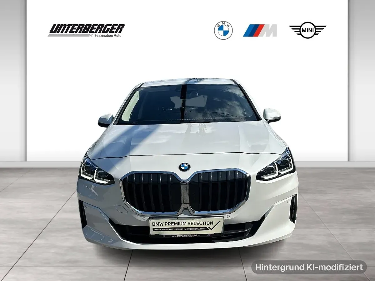 BMW 2 Series 2024 photo 2