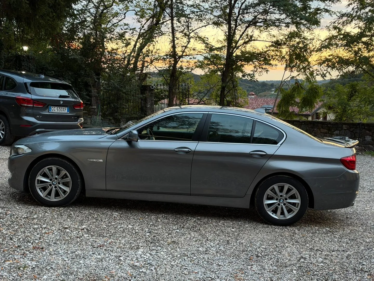 BMW 523I 2011 photo 2