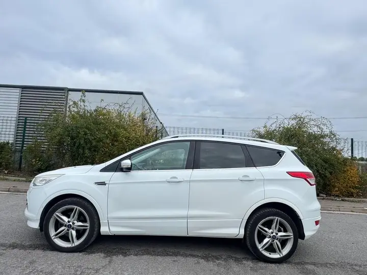 Ford Kuga 2014 photo 5