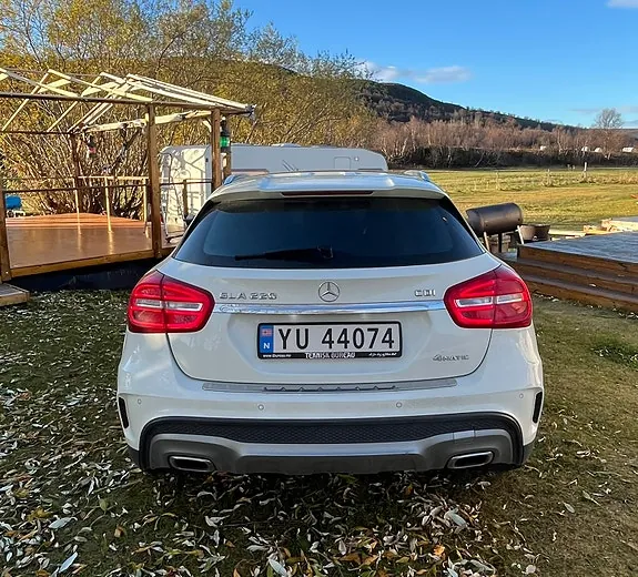 Mercedes-Benz Gla220 2014 photo 3