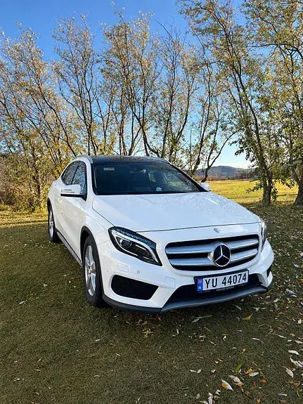 Mercedes-Benz Gla220