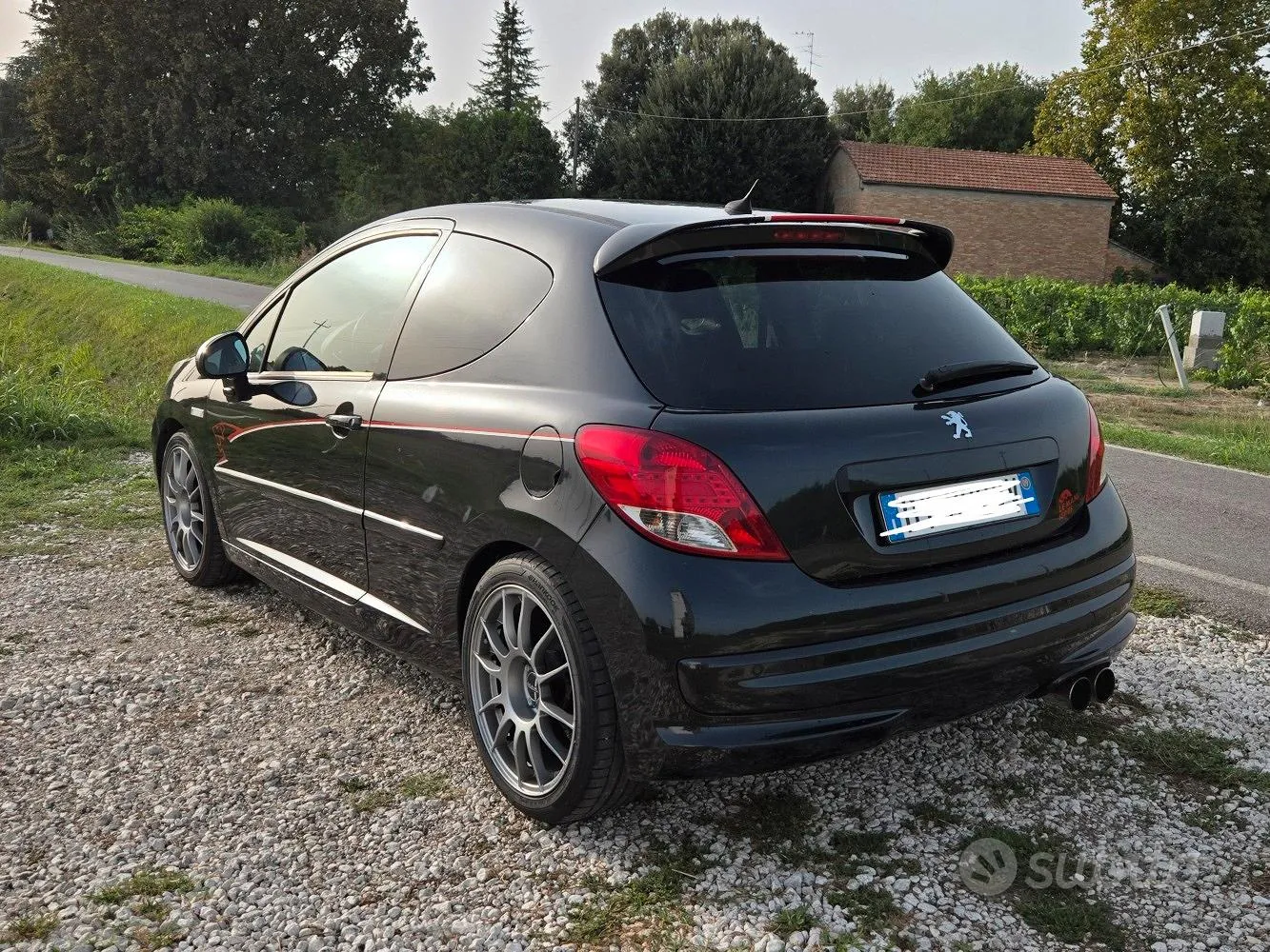 Peugeot 207 2009 photo 2