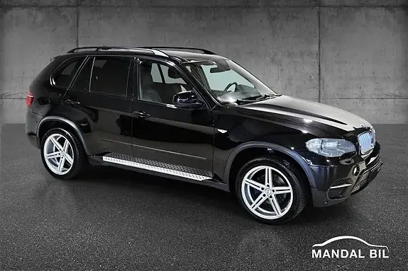BMW X5 2011 photo 2