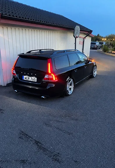 Volvo V70 2016 photo 2