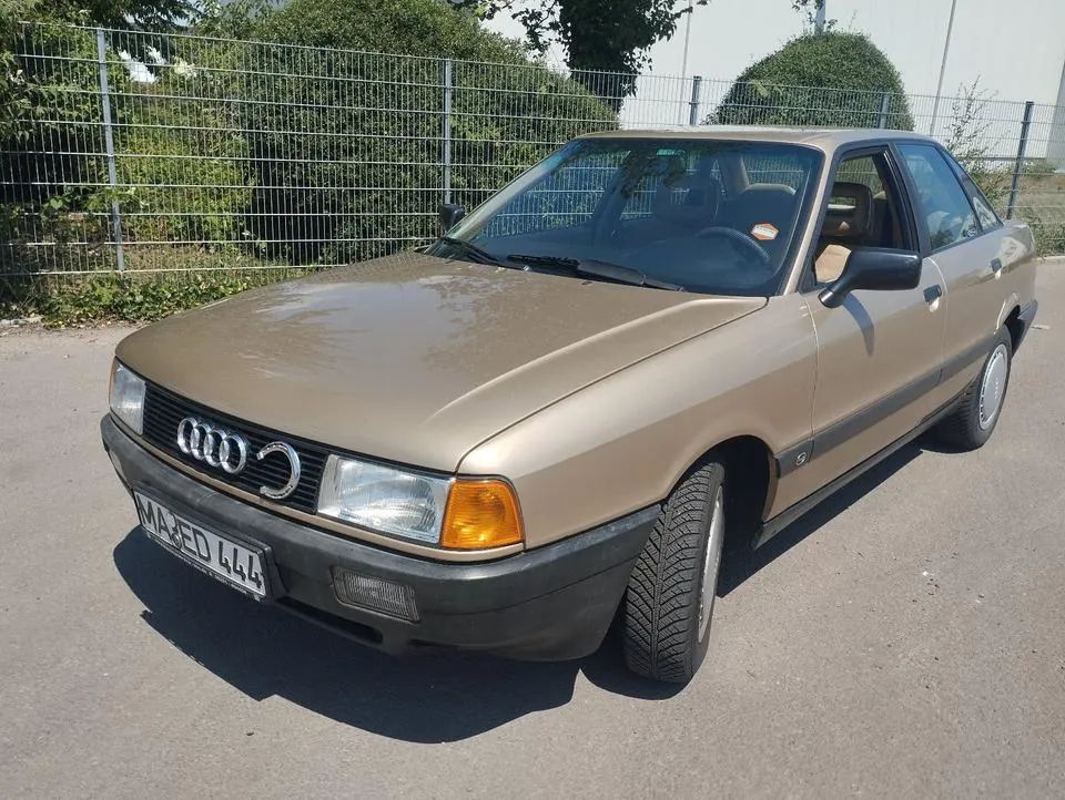 Audi 80