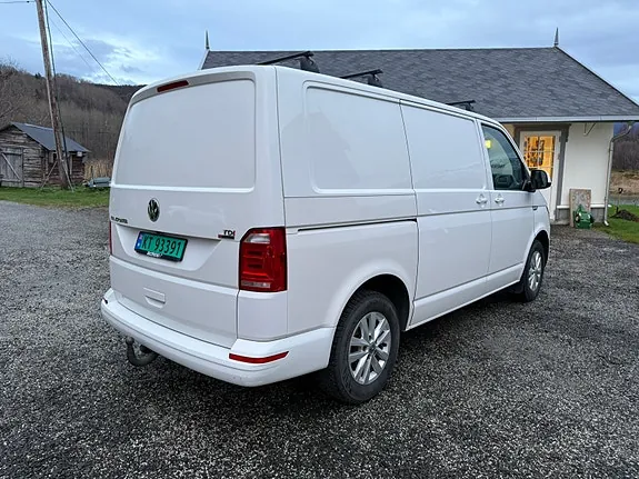 Volkswagen Transporter 2017 photo 4