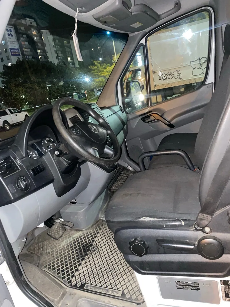 Mercedes-Benz Sprinter 2014 photo 4