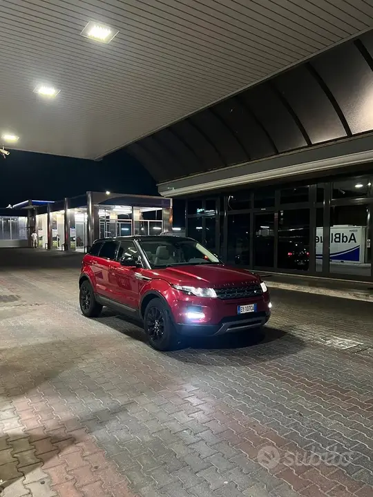 Land Rover Range Rover Evoque 2015 photo 2
