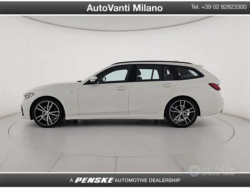 BMW 3 Series 2020 photo 3