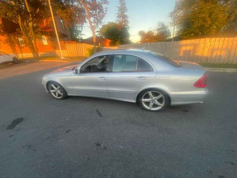 Mercedes-Benz E-Class 2007 photo 4