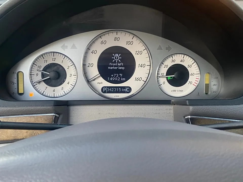Mercedes-Benz E-Class 2007 photo 5