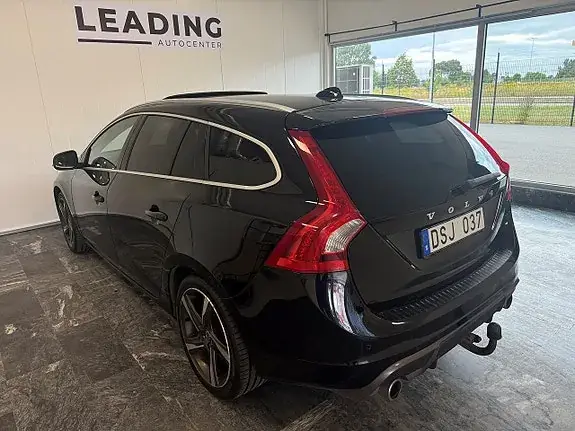 Volvo V60 2013 photo 2