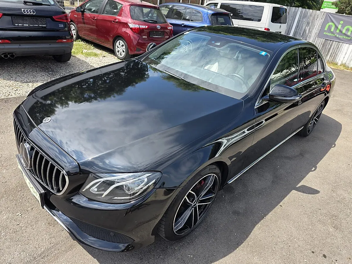 Mercedes-Benz E-Class 2017 photo 3