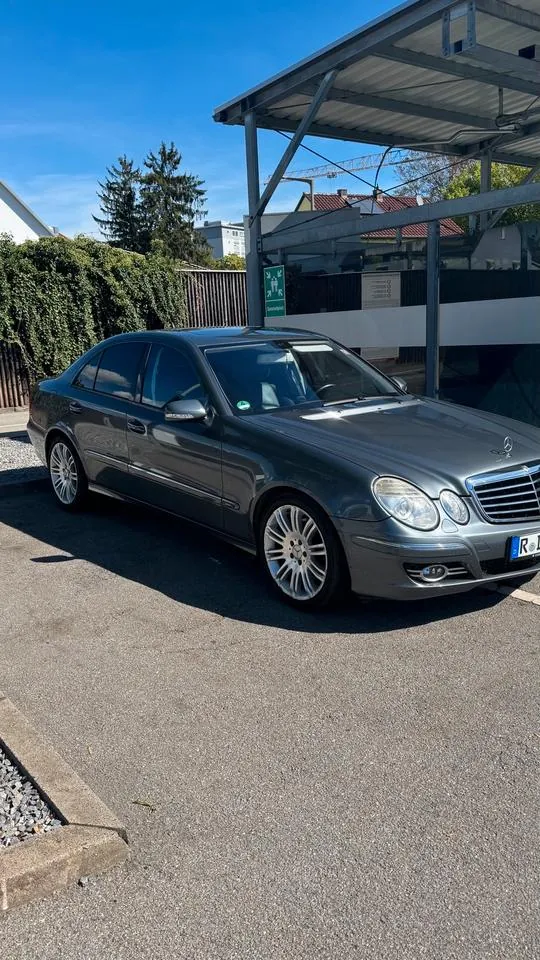 Mercedes-Benz E280