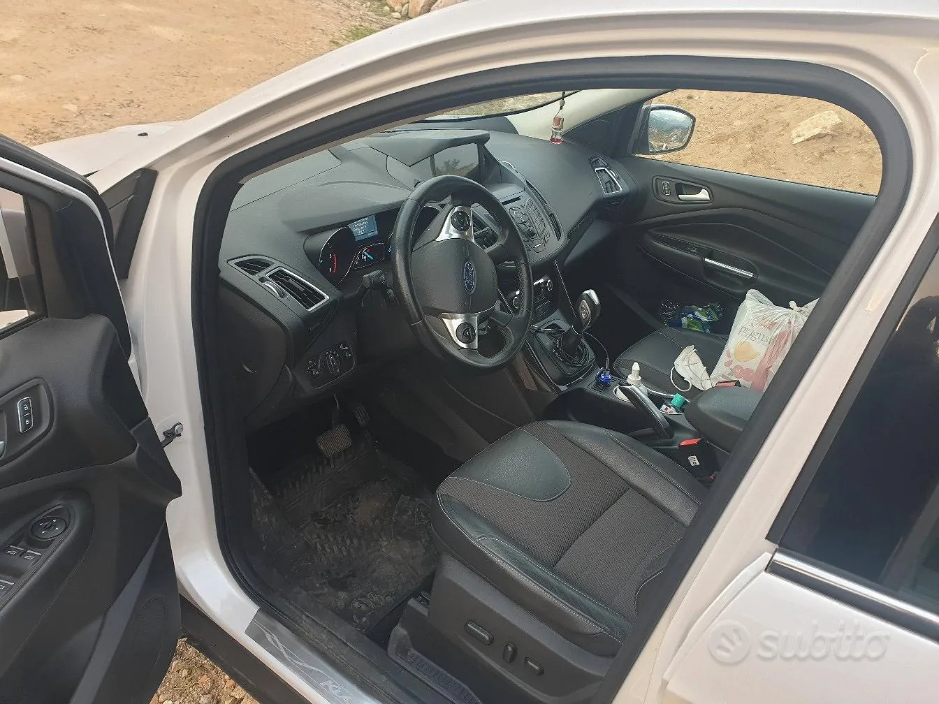 Ford Kuga 2015 photo 5