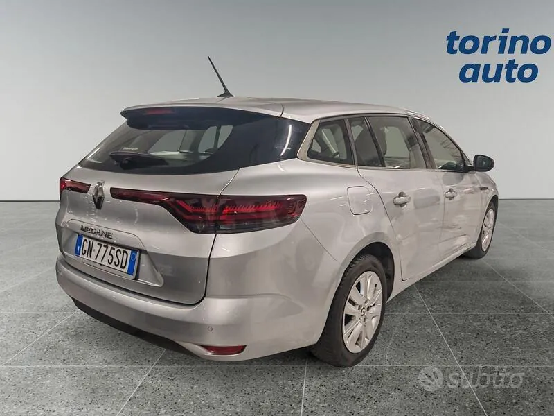 Renault Mégane 2023 photo 4