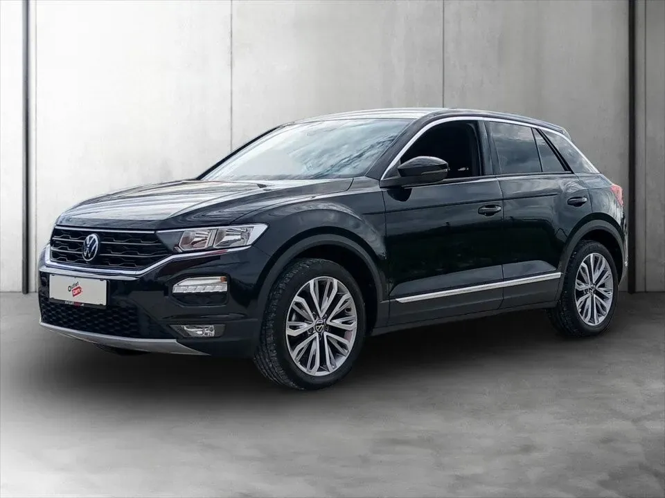 Volkswagen T-Roc 2022 photo 2
