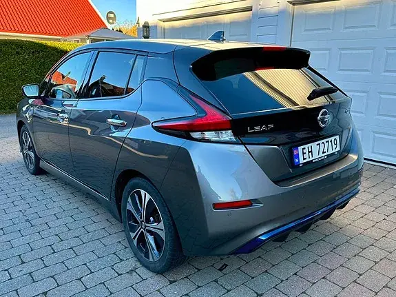 Nissan Leaf 2021 photo 5