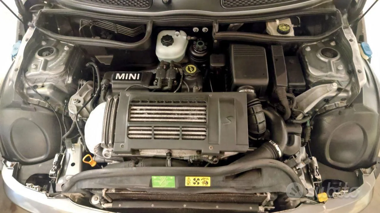 Mini Mini Cooper S 2004 photo 3
