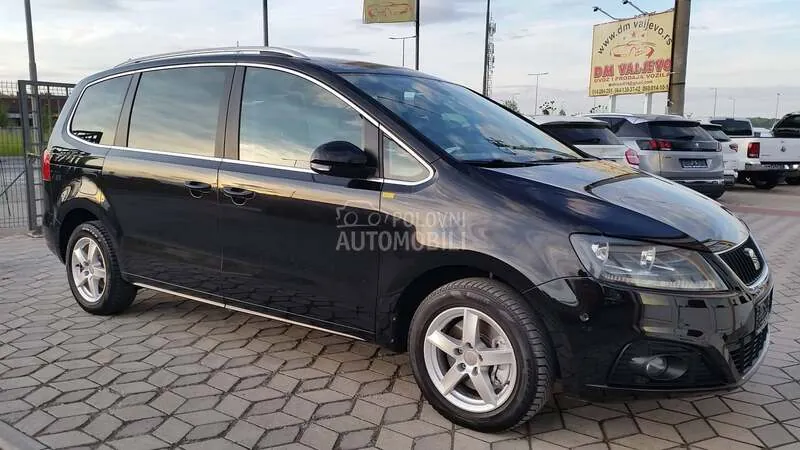 Seat Alhambra 2013 photo 5