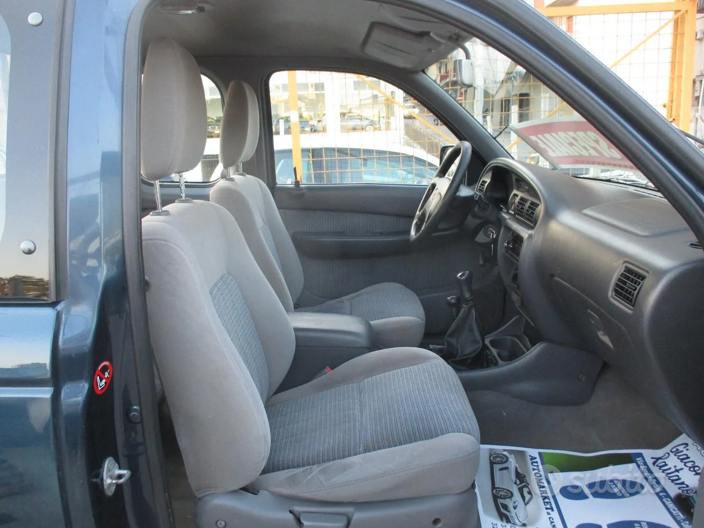 Mazda B2500 2002 photo 4