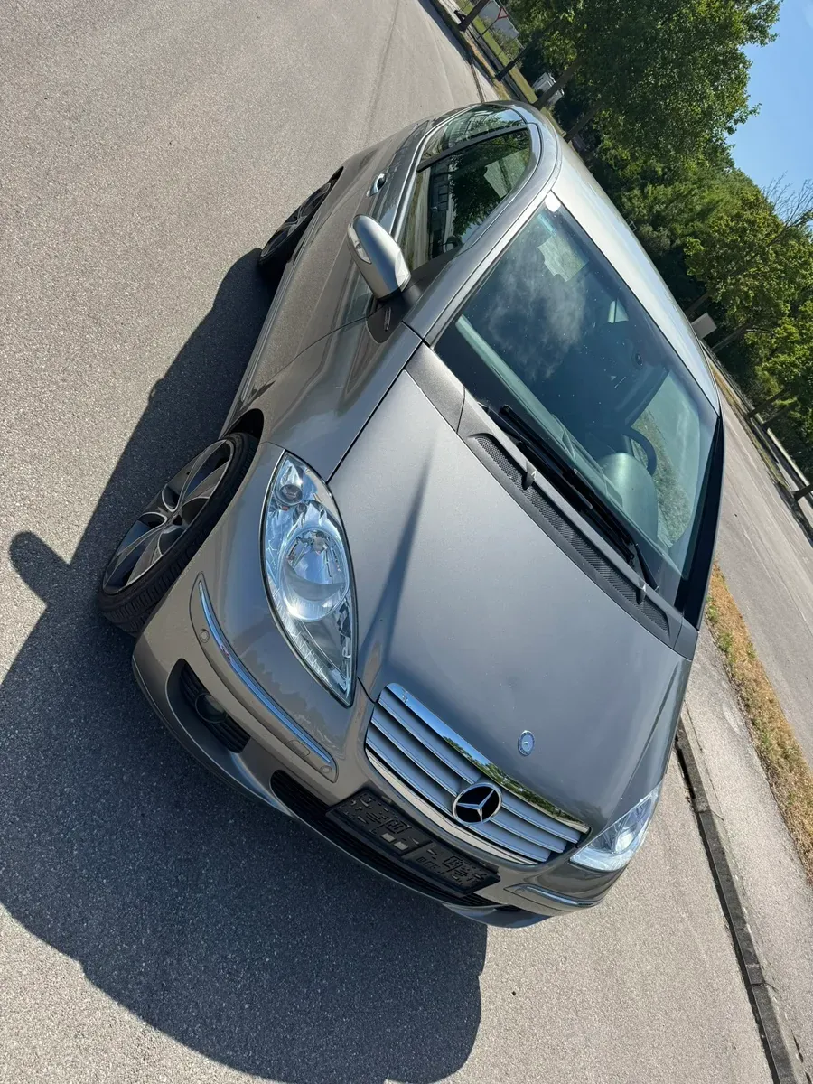 Mercedes-Benz A-Class 2008 photo 2