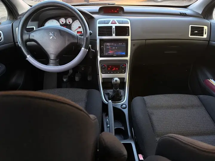 Peugeot 307 2007 photo 3