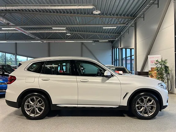 BMW X3 2021 photo 2