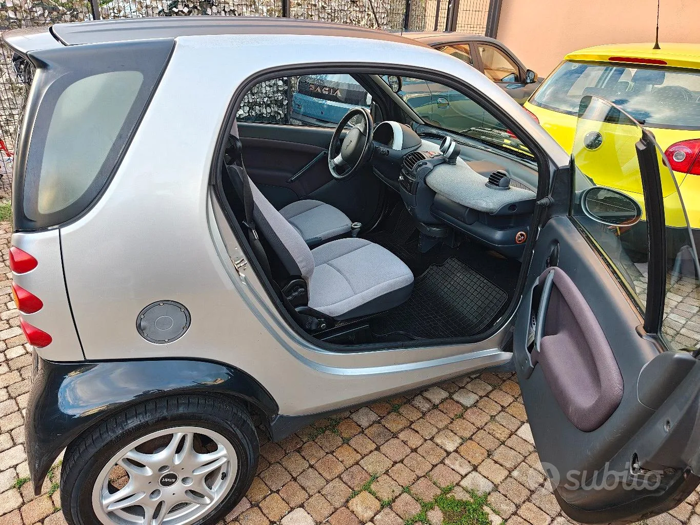 Smart Fortwo 2003 photo 4