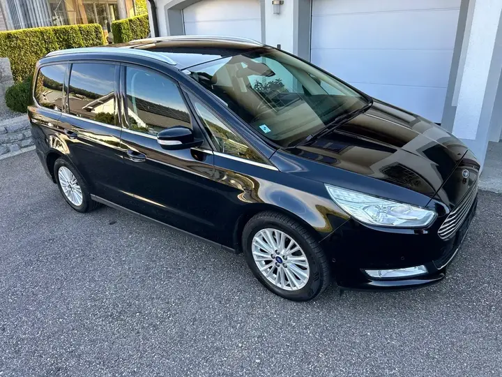 Ford Galaxy 2016 photo 3