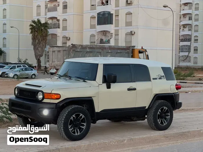 Toyota Fj 2008 photo 5