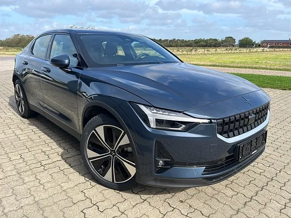 Polestar 2 2023 photo 4