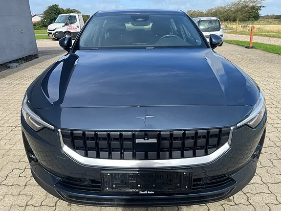 Polestar 2 2023 photo 3