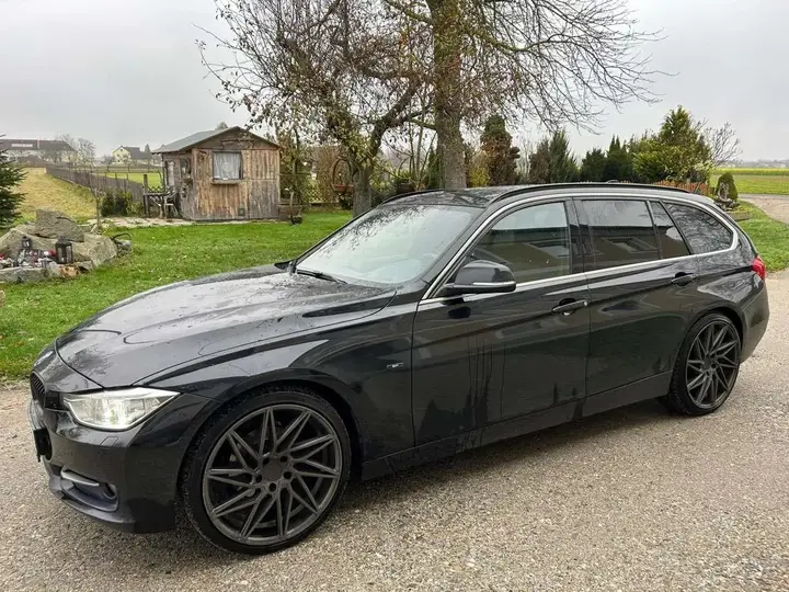 BMW 3 Series 2013 photo 3