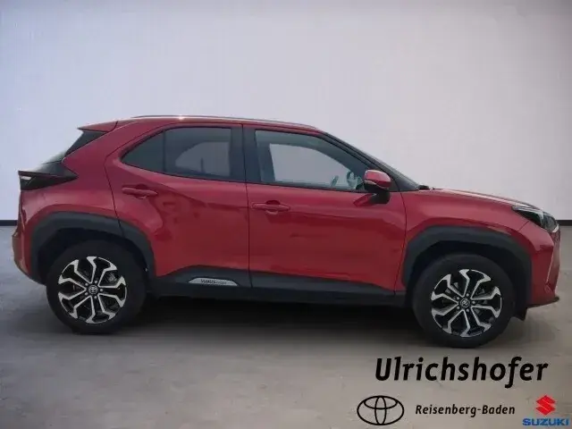 Toyota Yaris Cross 2022 photo 3