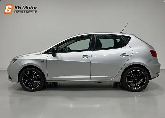 Seat Ibiza 2014 photo 3