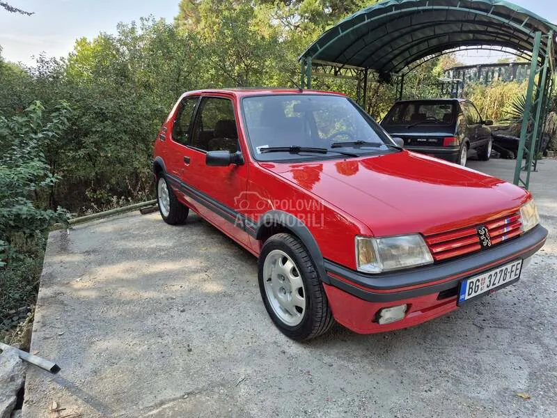 Peugeot 205 1989 photo 3