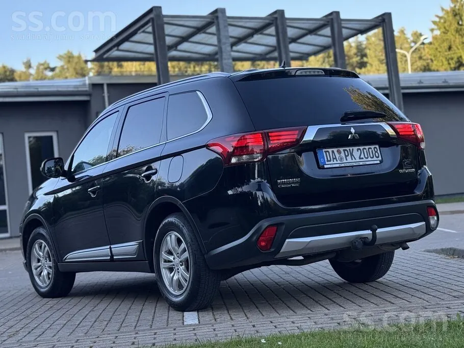 Mitsubishi Outlander 2016 photo 3