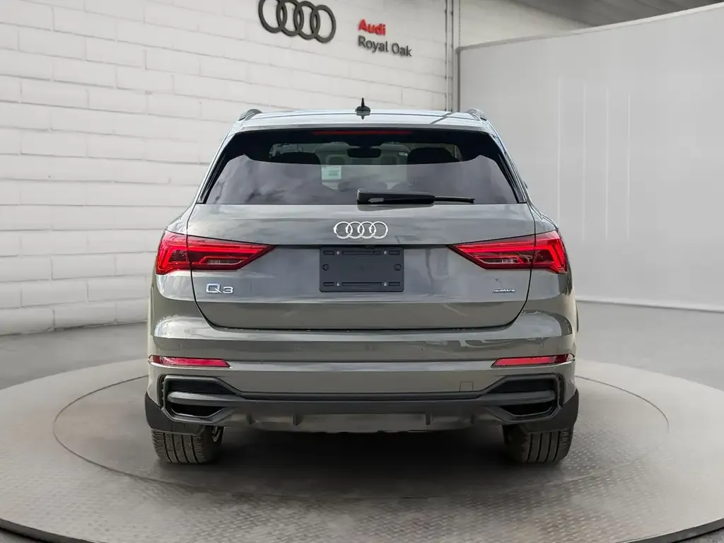 Audi Q3 2024 photo 4