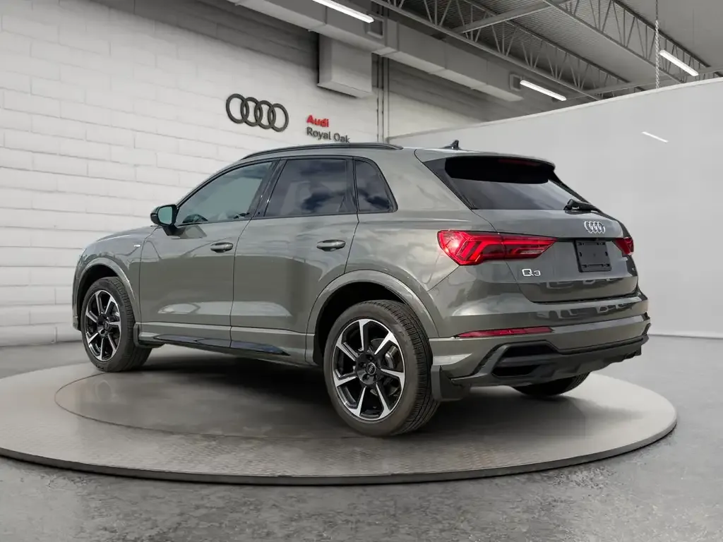 Audi Q3 2024 photo 3