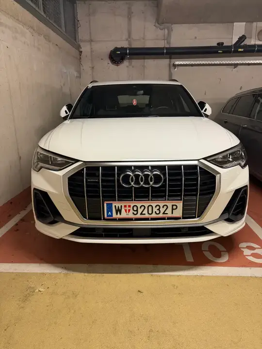 Audi Q3 2019 photo 3