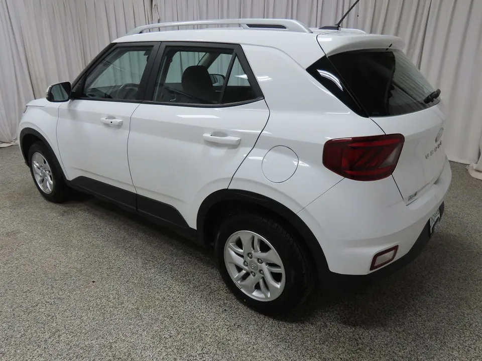 Hyundai Venue 2025 photo 5