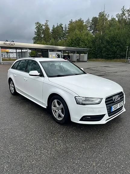 Audi A4 2014 photo 2