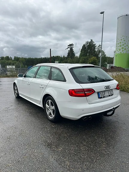 Audi A4 2014 photo 4