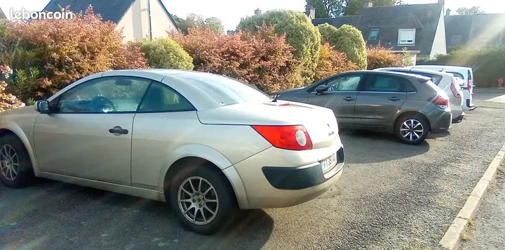 Renault Megane 2005 photo 2
