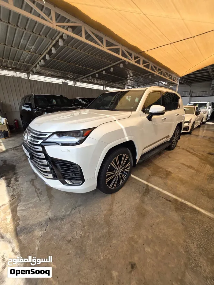 Lexus Lx 600 2024 photo 2