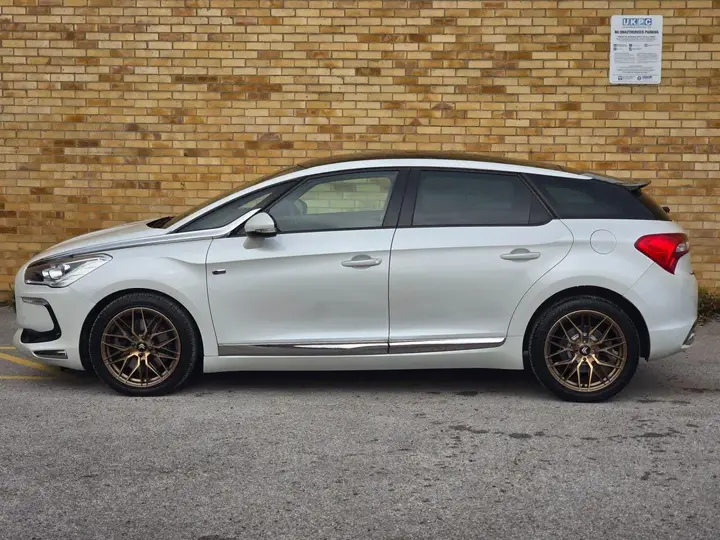 Citroen Ds5 2015 photo 4