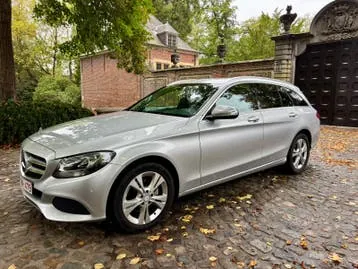 Mercedes-Benz C200