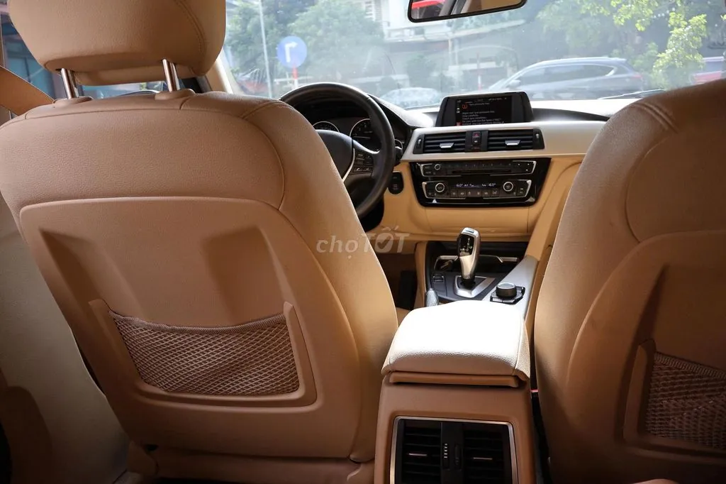 BMW 3 Series 2016 photo 5